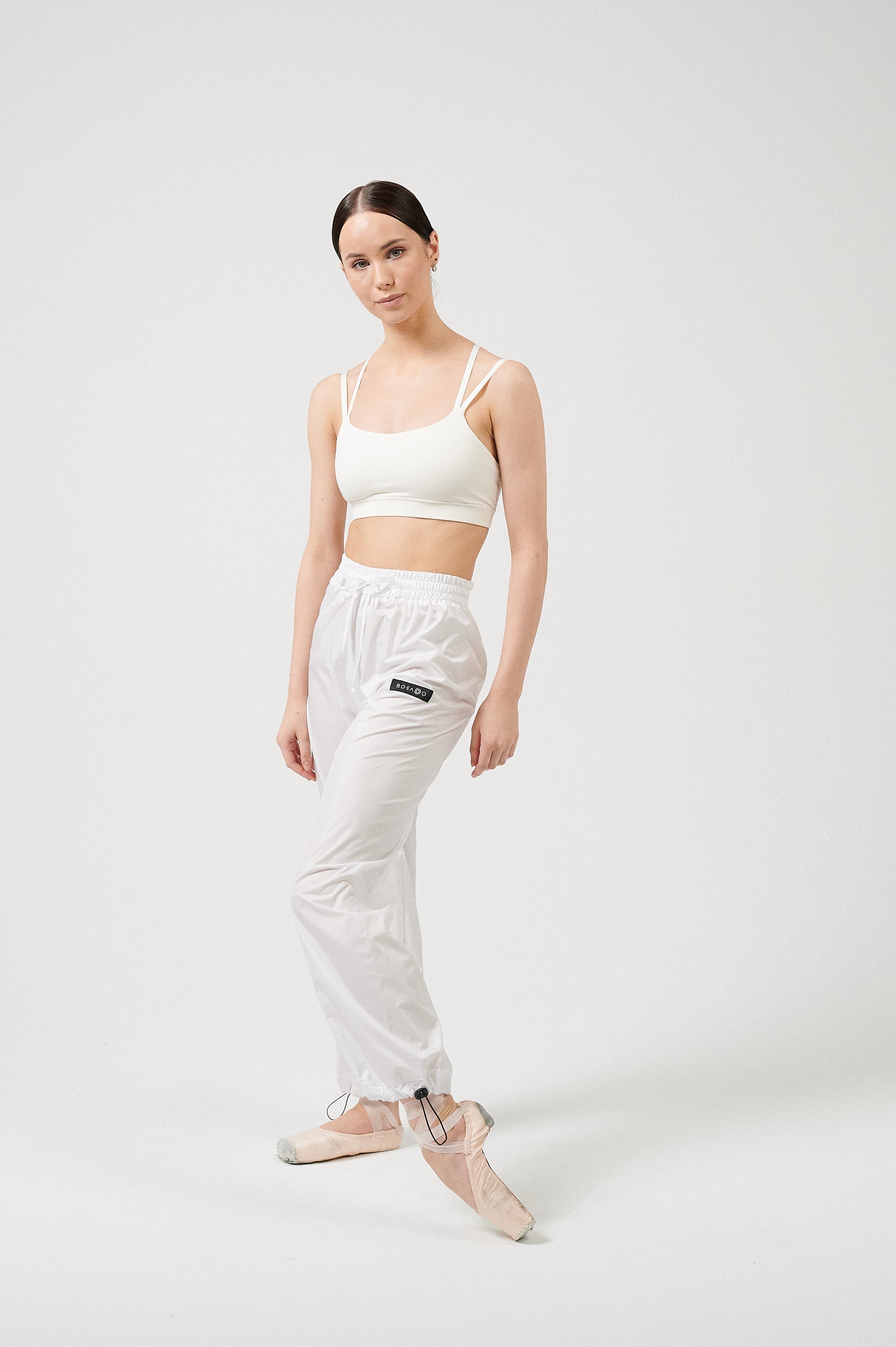 FUTURE GISELLE COLLECTION 24 | Cosmic white pants