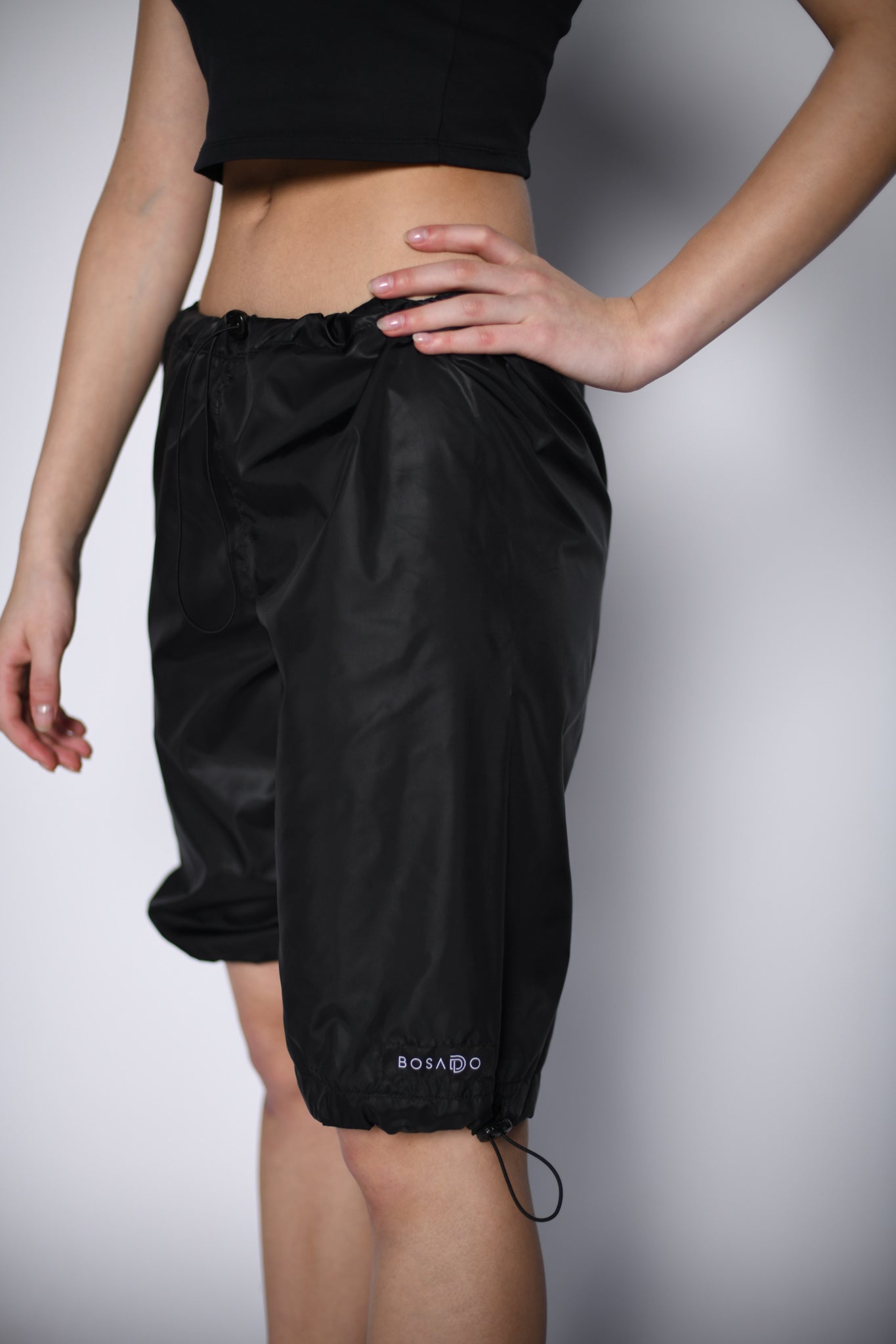 NEW URBAN SWAN COLLECTION S/S 23 | Black pearl long shorts