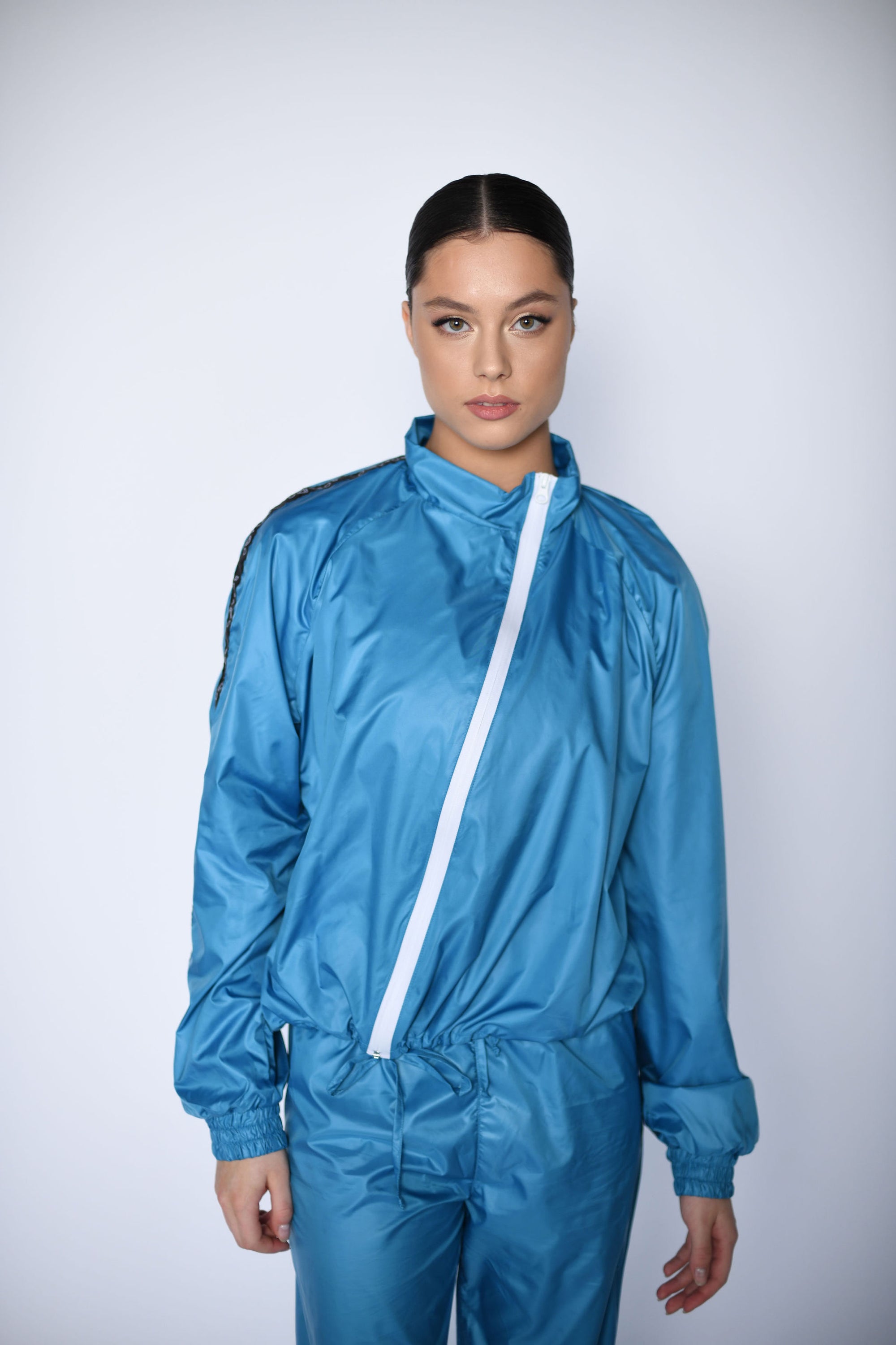 NEW URBAN SWAN COLLECTION S/S 23 | Ice blue jacket