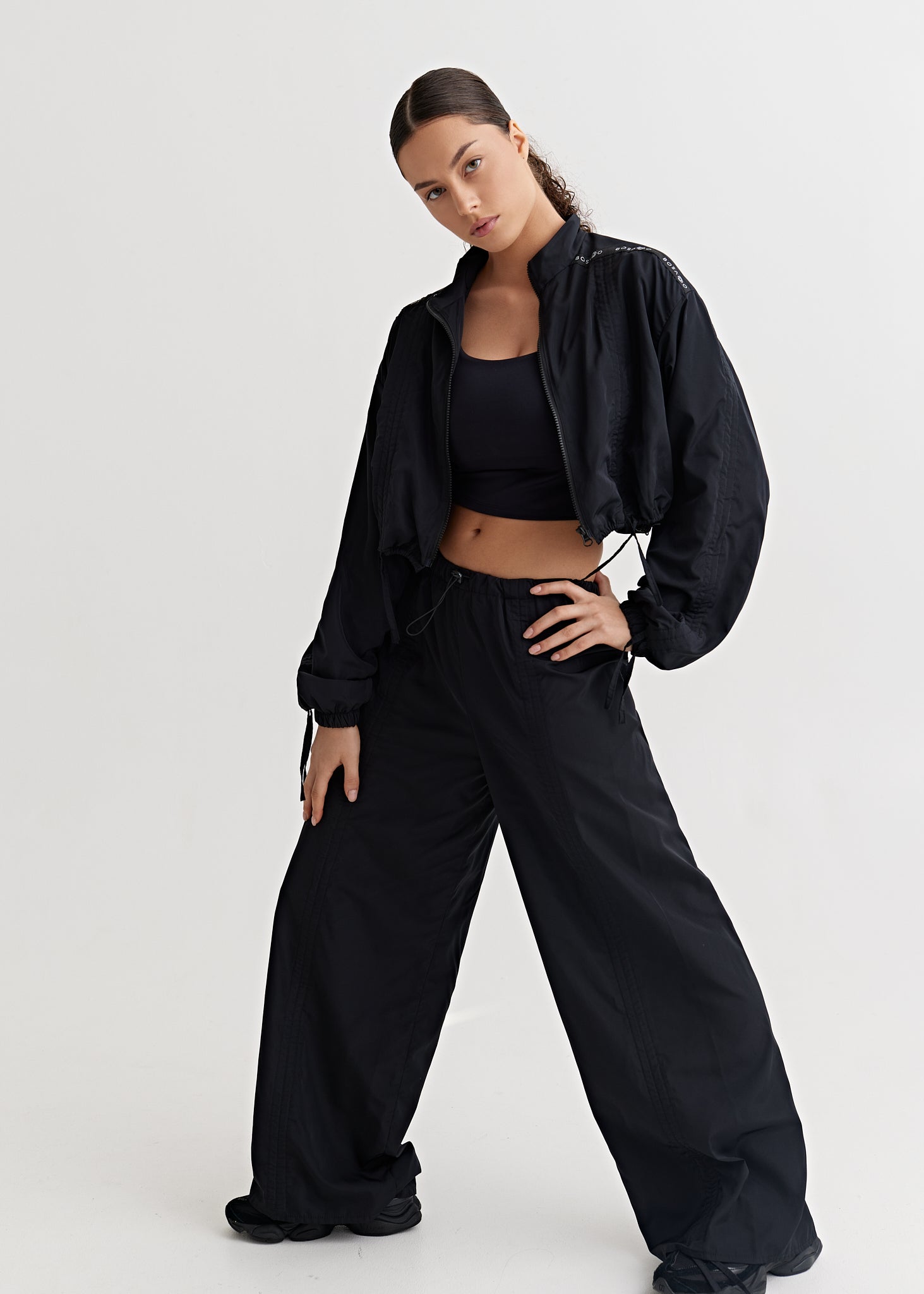 CLASSIC SPRINT COLLECTION 25 | Classic black sports suit with pants