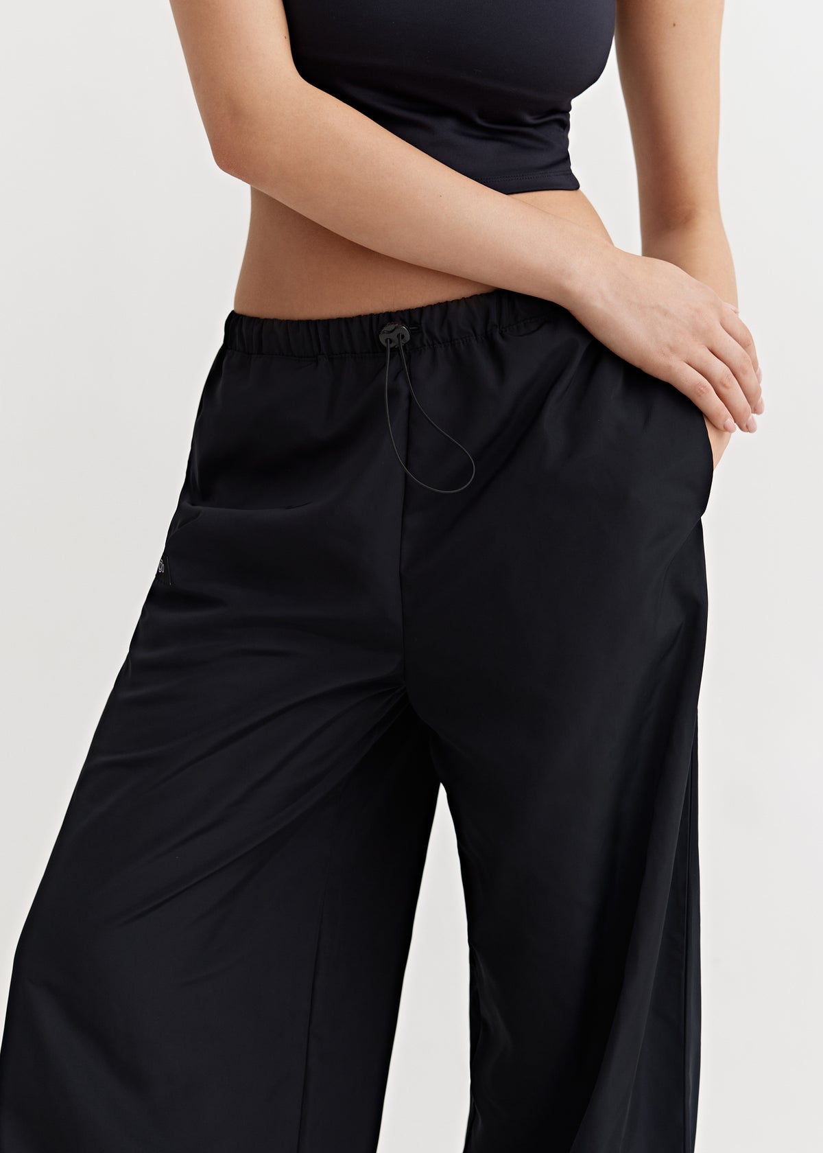 CLASSIC SPRINT COLLECTION 25 | Classic black minimal pants