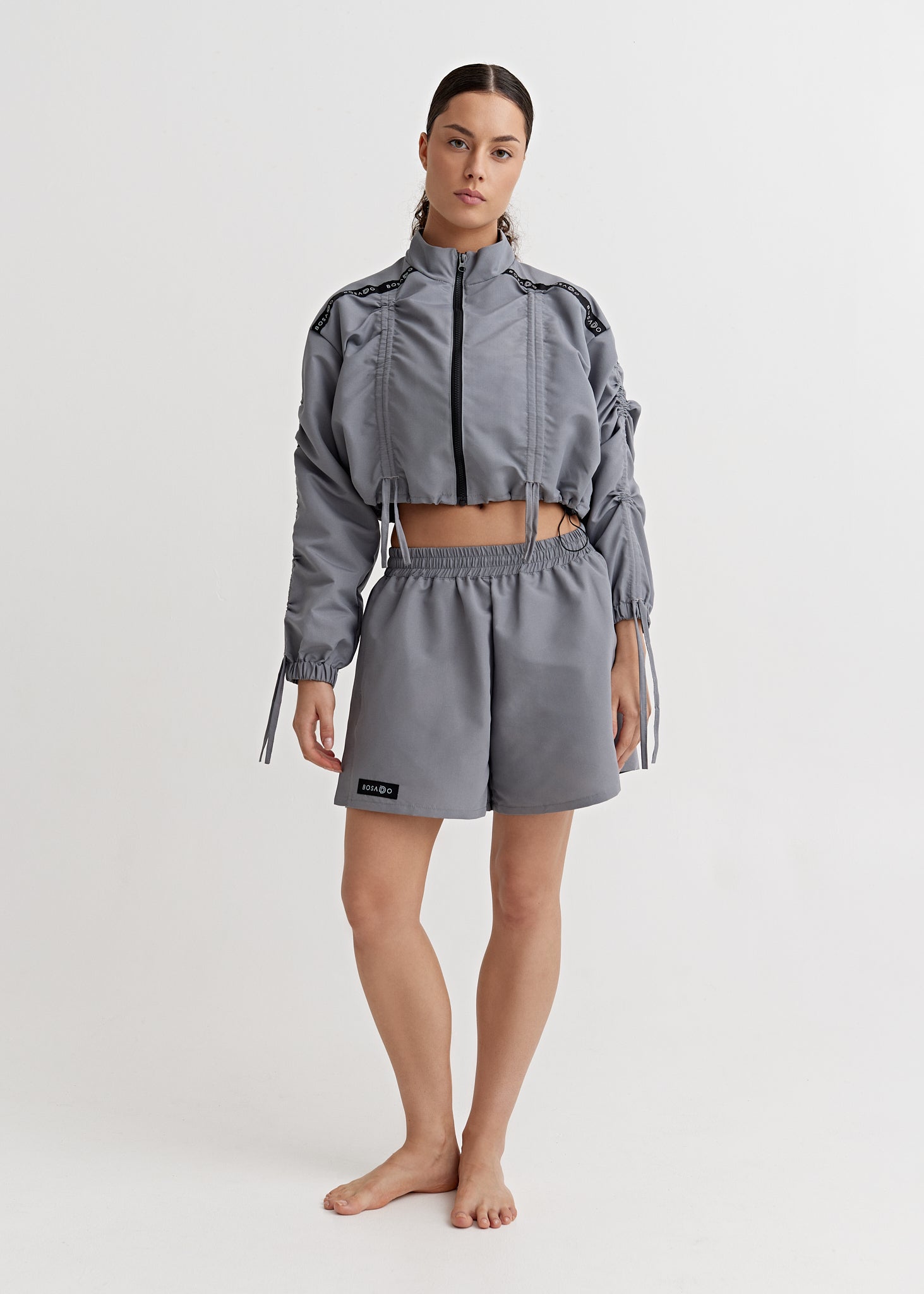 CLASSIC SPRINT COLLECTION 25 | Silver age sports suit with shorts