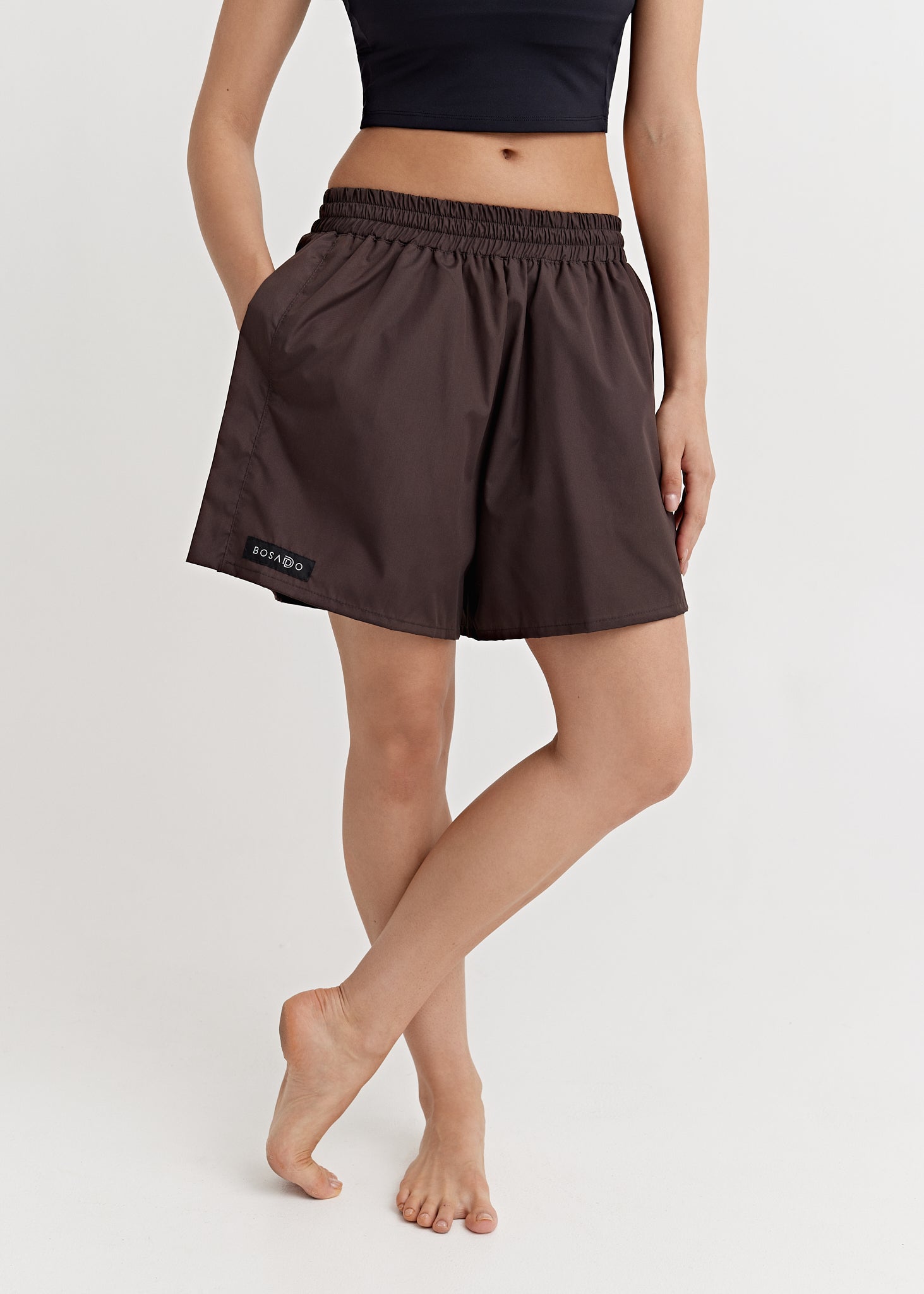 CLASSIC SPRINT COLLECTION 25 | Wide high-waisted new age brown shorts