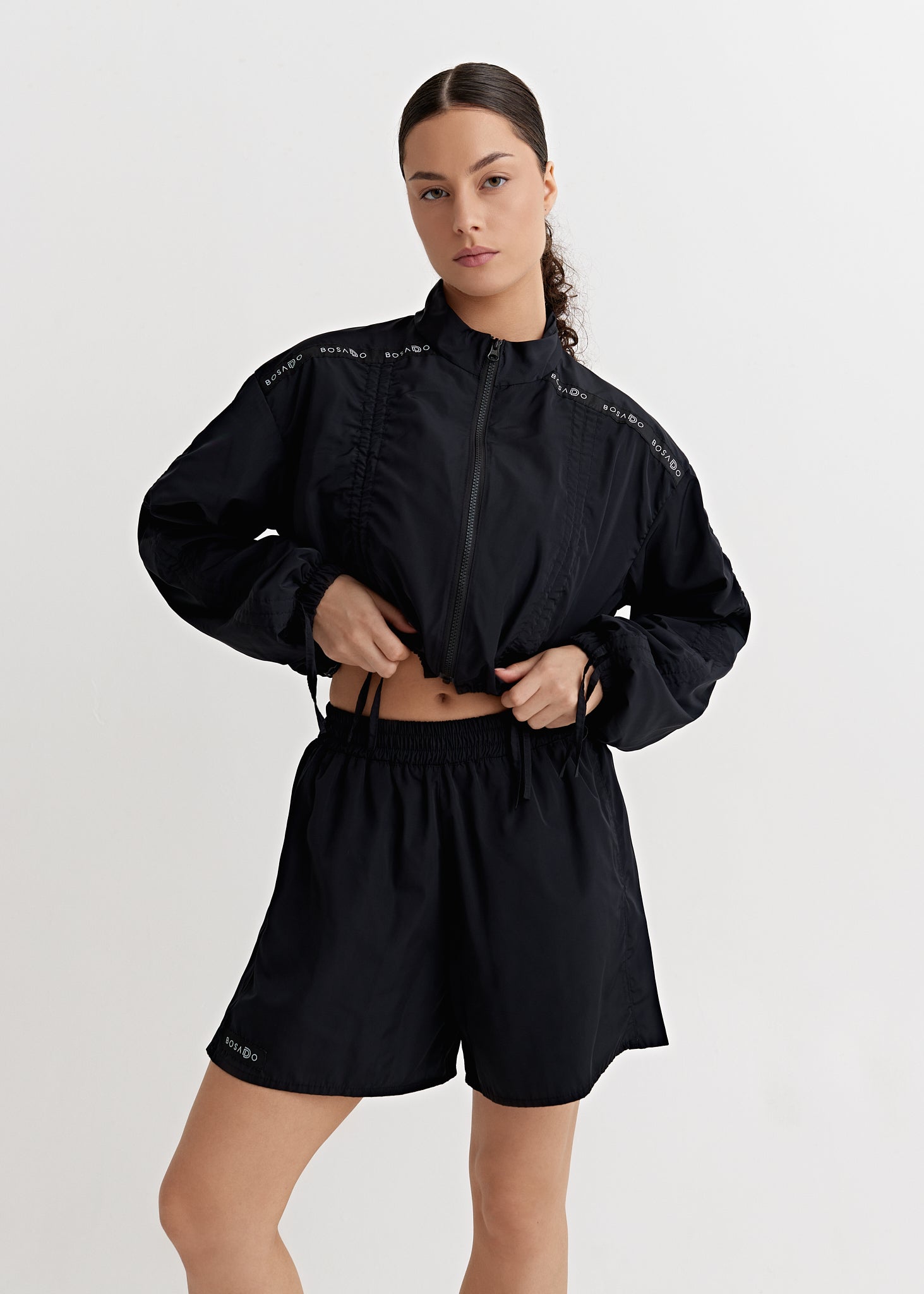 CLASSIC SPRINT COLLECTION 25 | Classic black sports suit with shorts