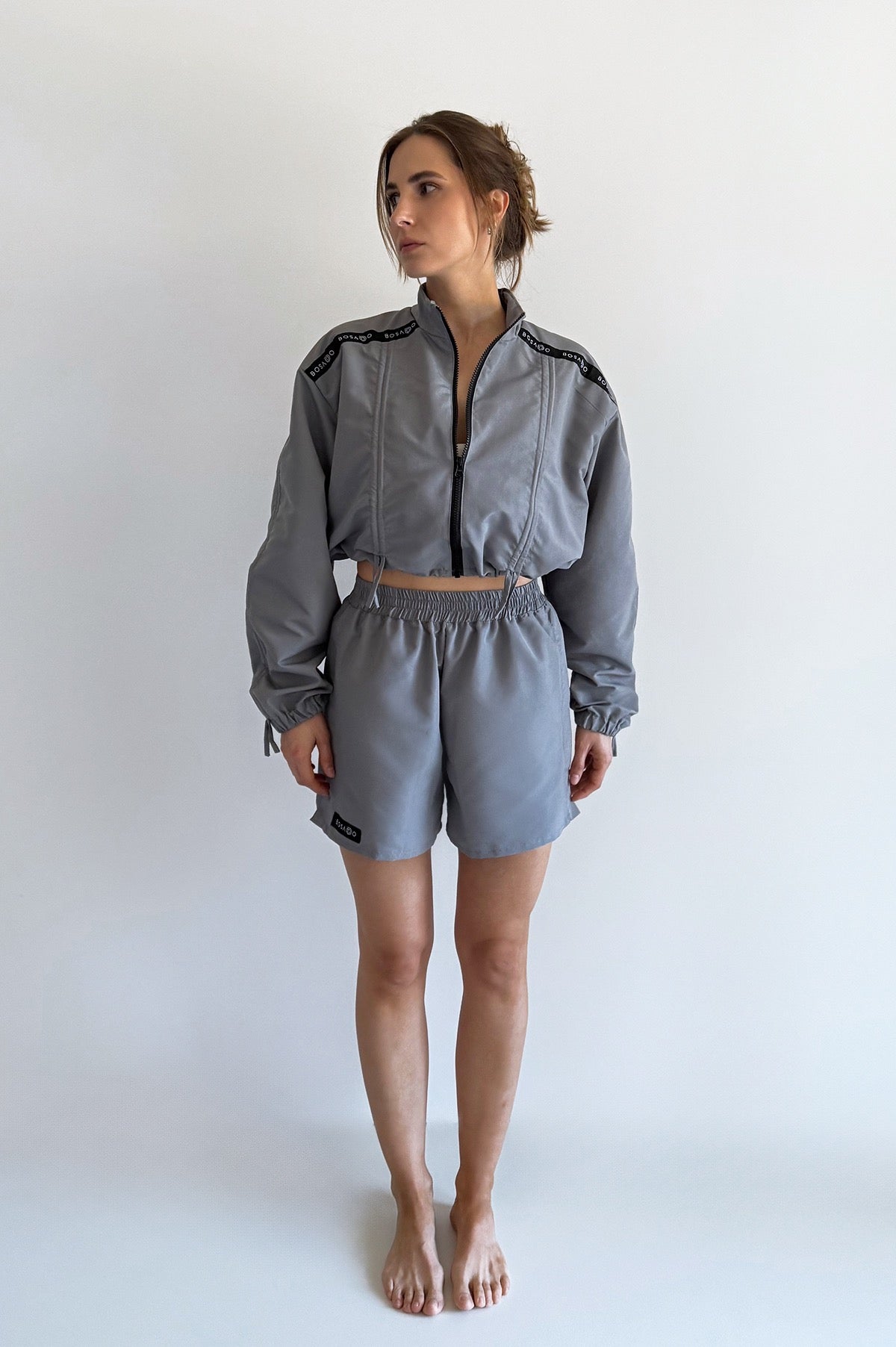 CLASSIC SPRINT COLLECTION 25 | Silver age sports suit with shorts