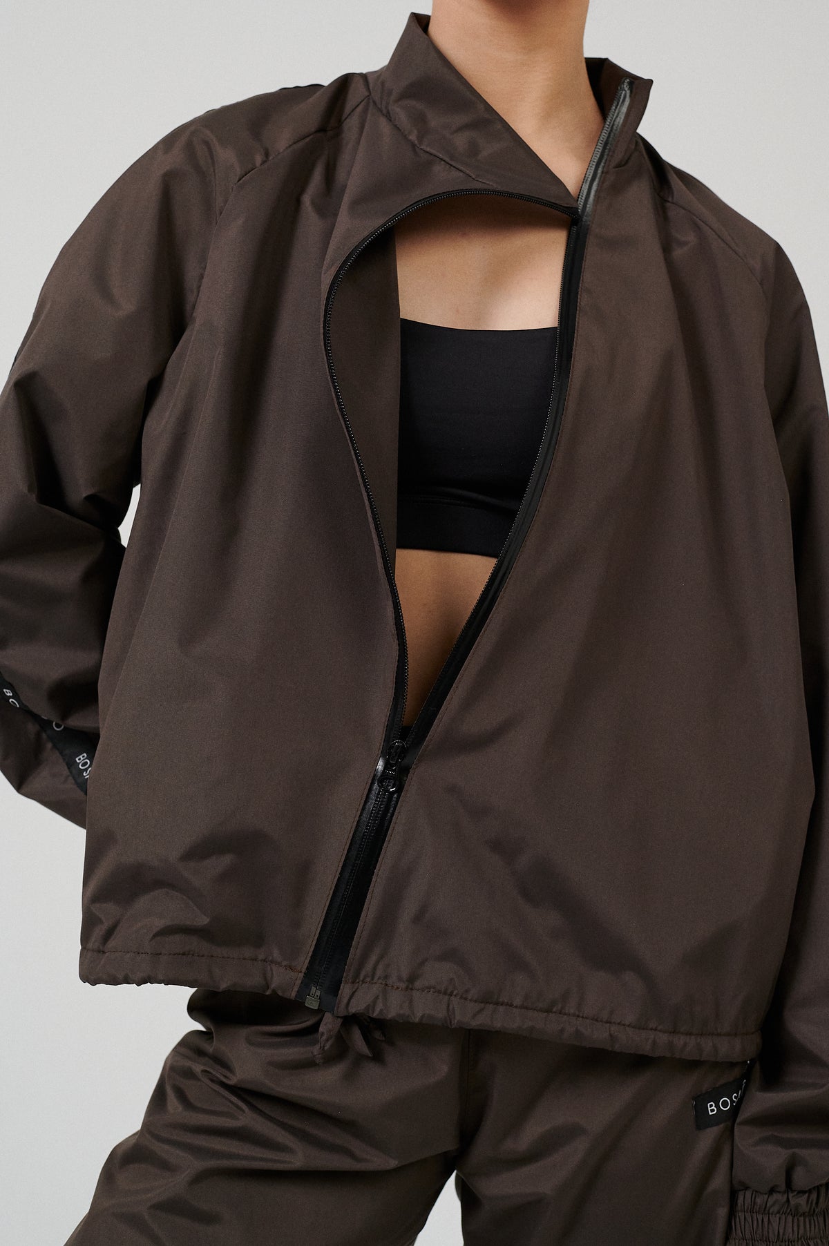 FUTURE GISELLE KOLEKCIJA 24 | New Age Brown švarkas