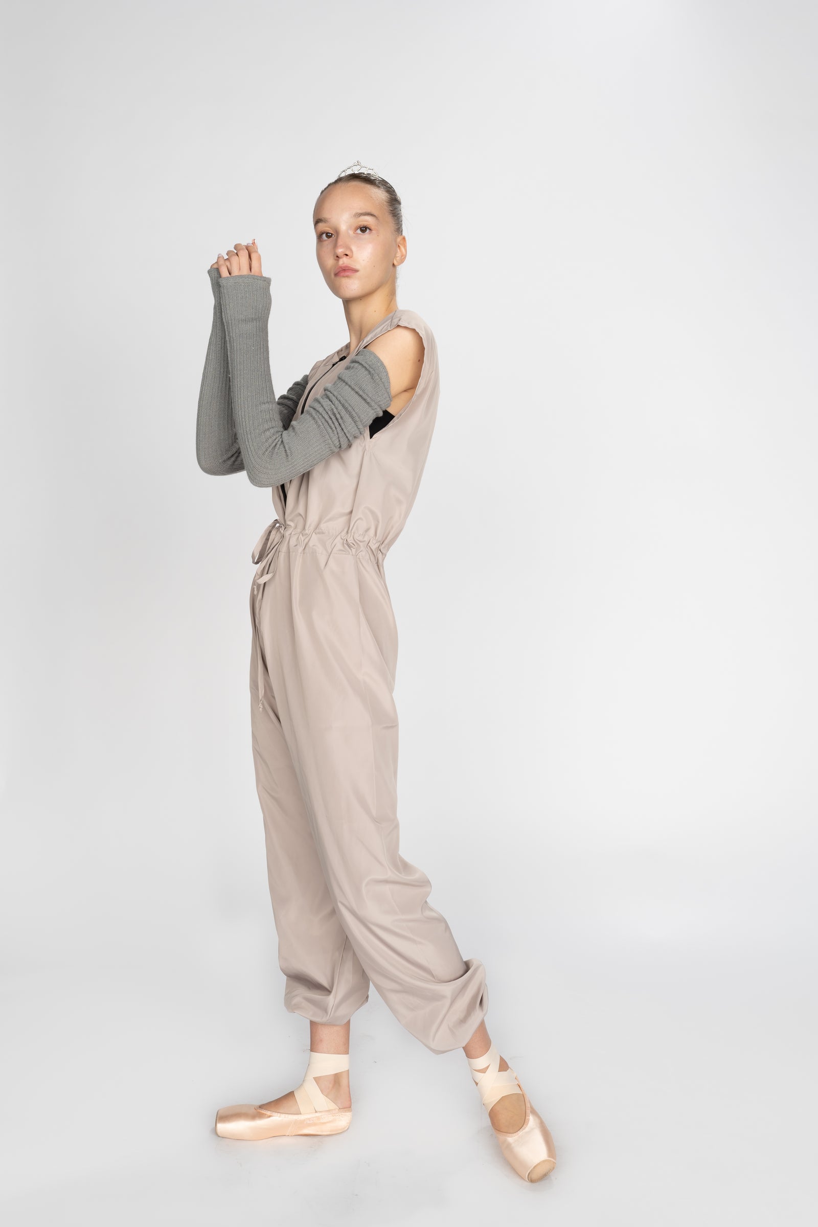 URBAN SWAN COLLECTION | cream jumpsuit