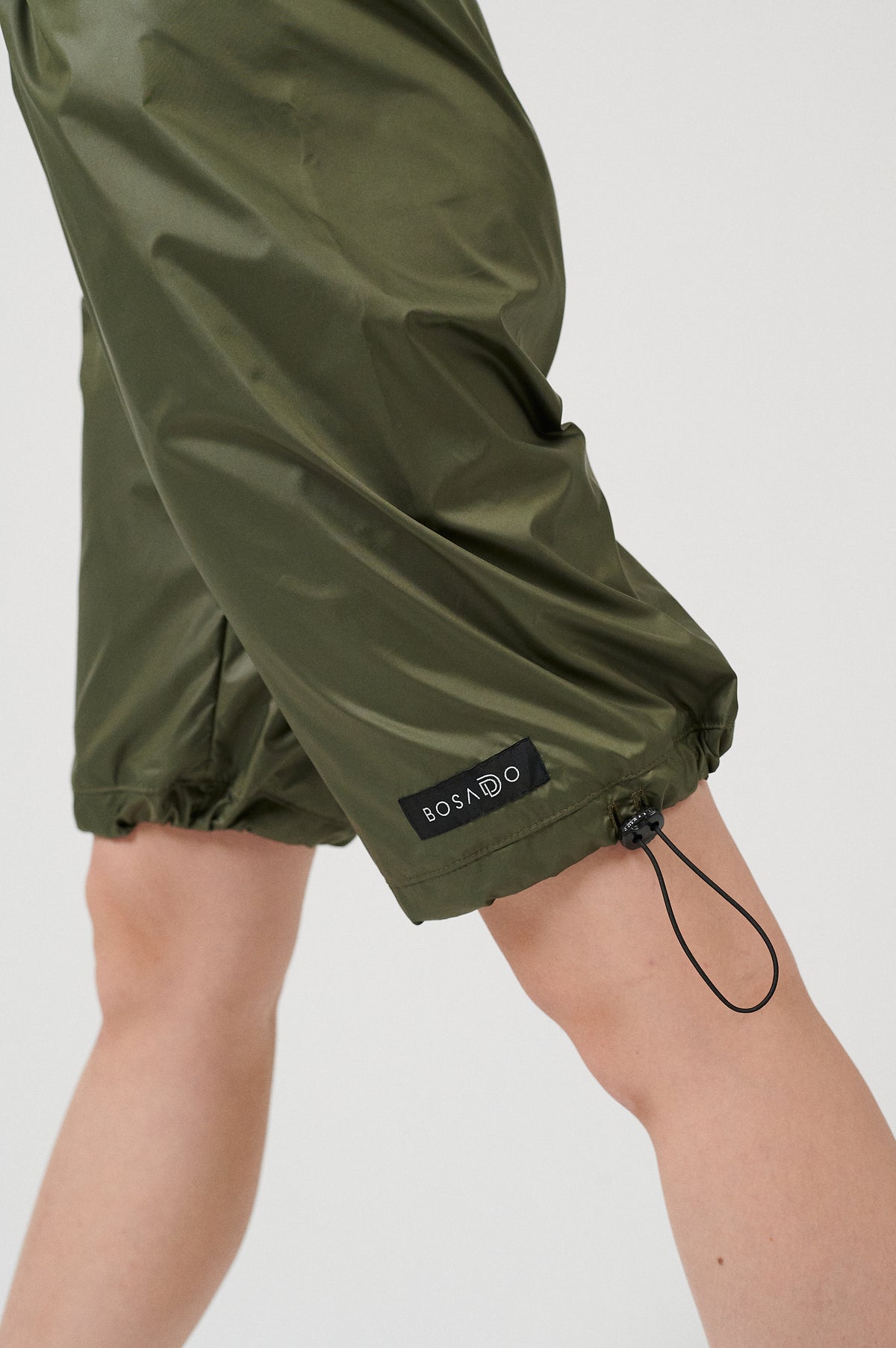FUTURE GISELLE COLLECTION 24 | Utopian Khaki long shorts
