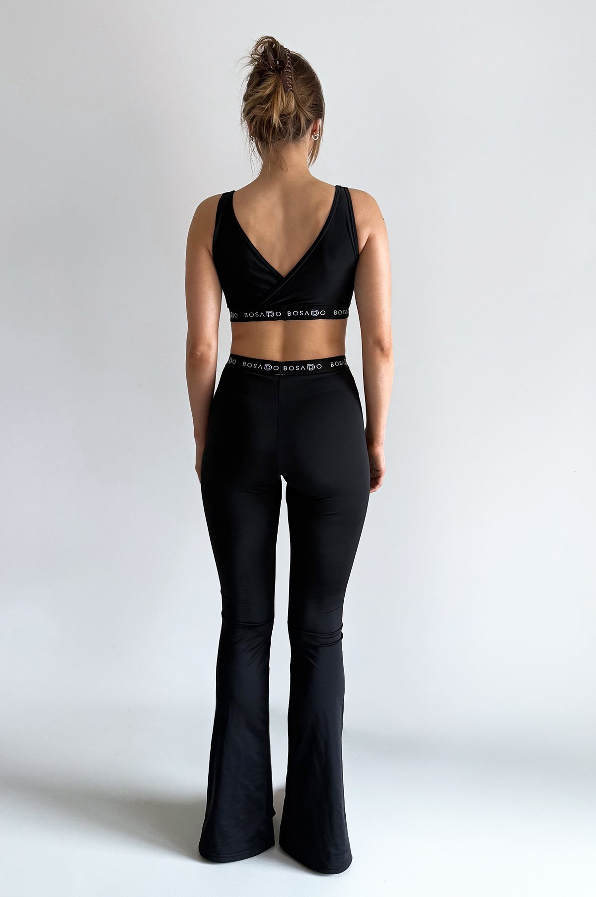 KLASIKINIS SPRINTAS KOLEKCIJA 25 | Būtini juodi antblauzdžiai