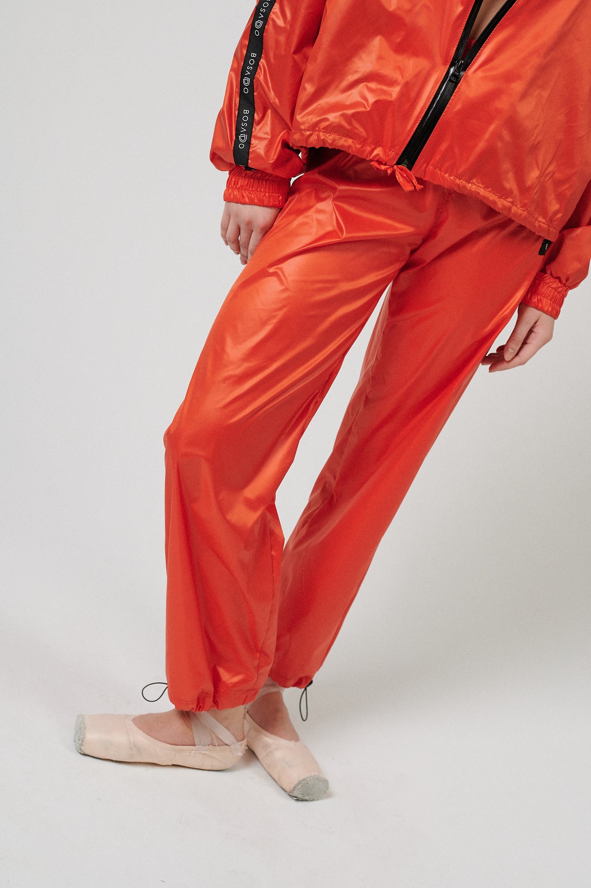 FUTURE GISELLE COLLECTION 24 | Futuristic red pants