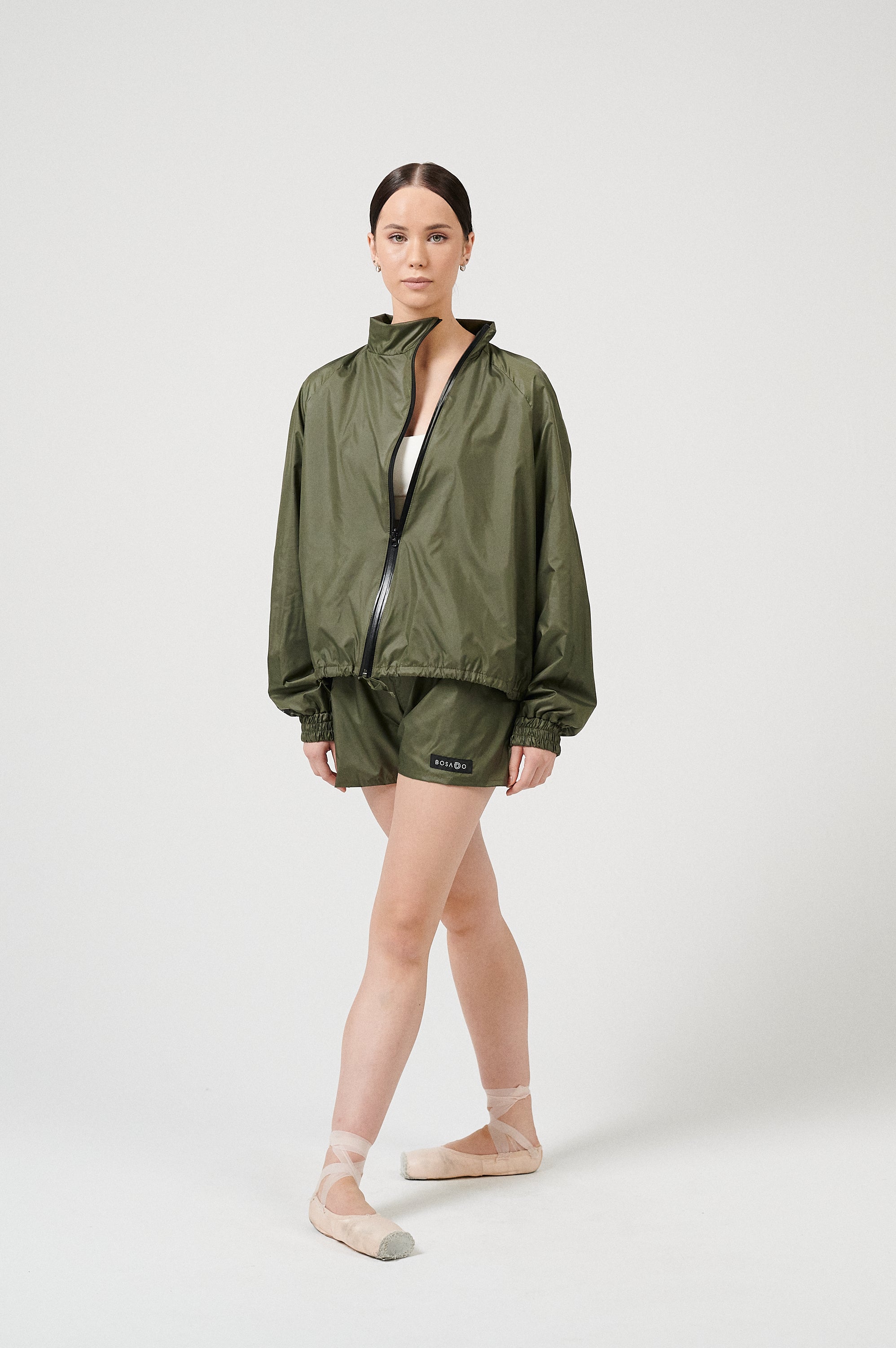 FUTURE GISELLE COLLECTION 24 | Utopian khaki sports suit with shorts