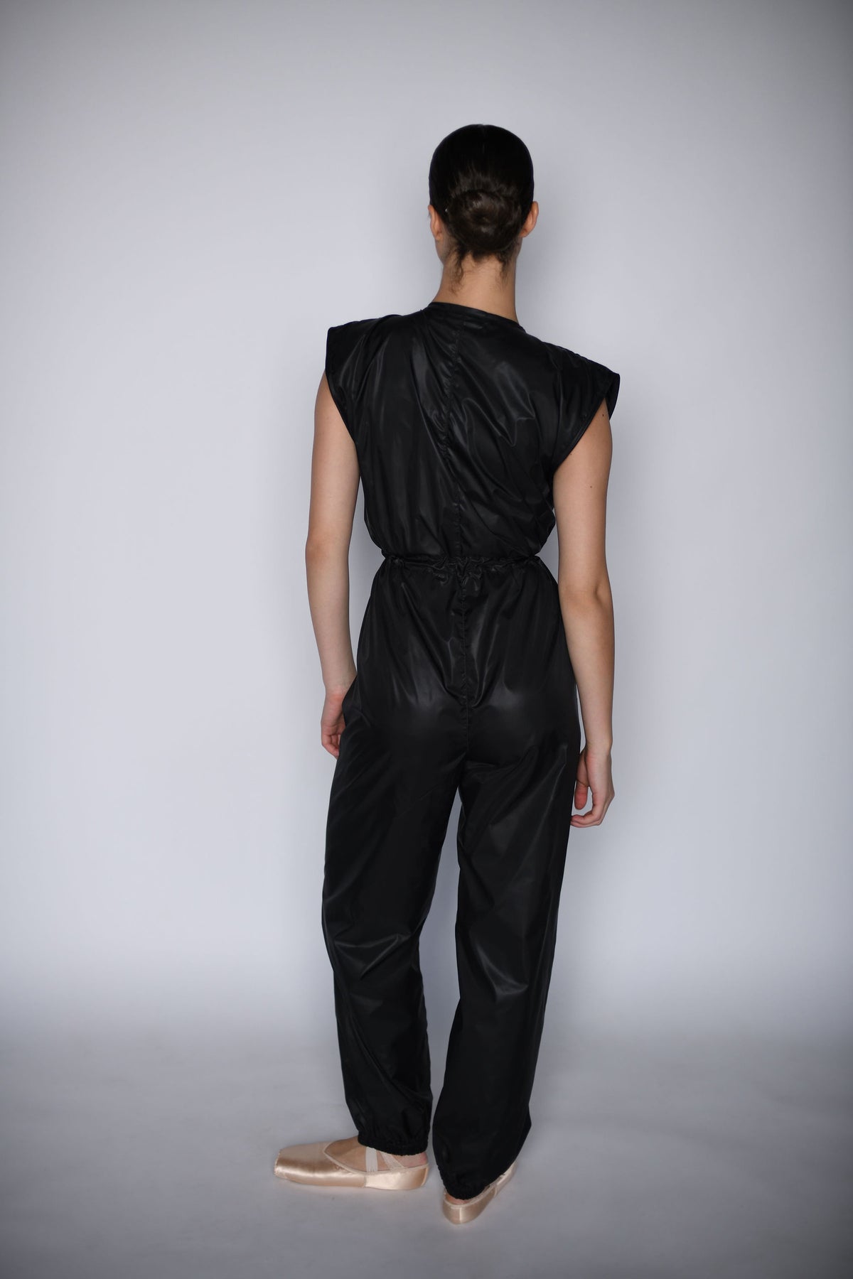 NEW URBAN SWAN KOLEKCIJA S/S | 23 Juodas perlas kombinezonas